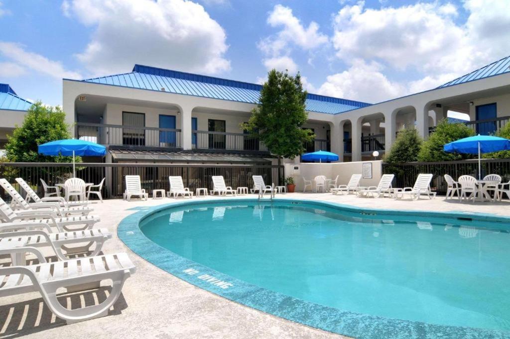 Baymont By Wyndham Macon I-75 Motel Dış mekan fotoğraf